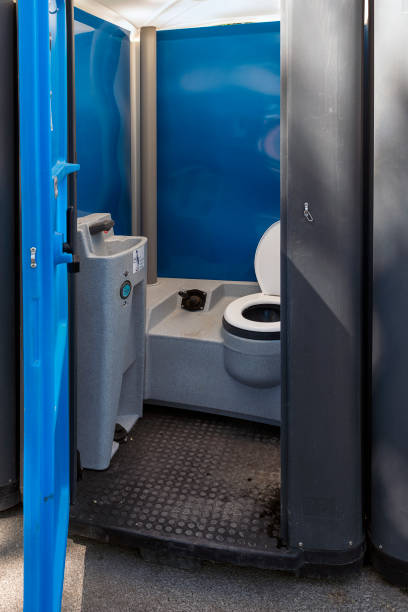 Best Affordable portable toilet rental  in Lakewood, IL